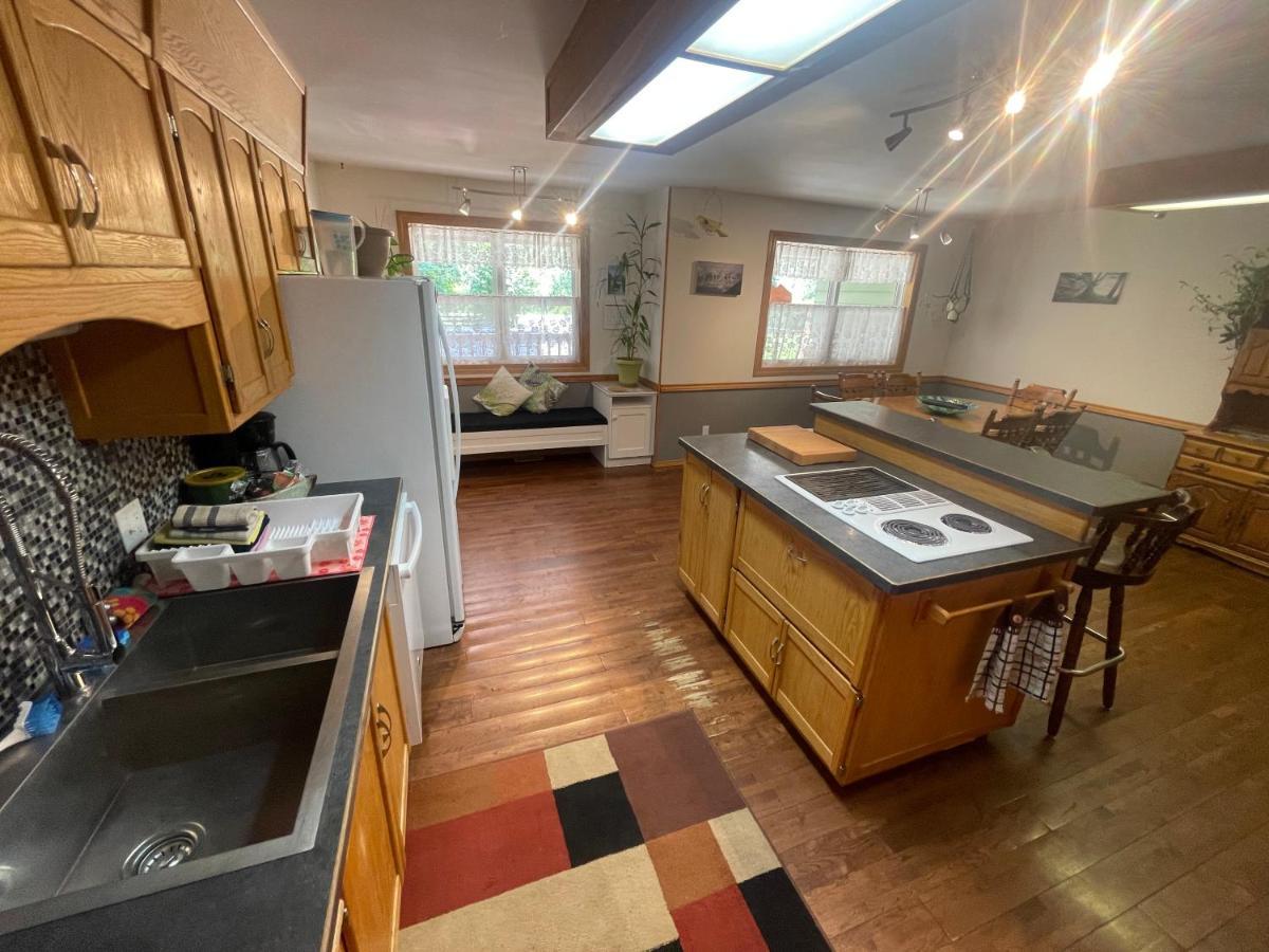 Blaeberry Valley Vacation Rentals Golden Zewnętrze zdjęcie