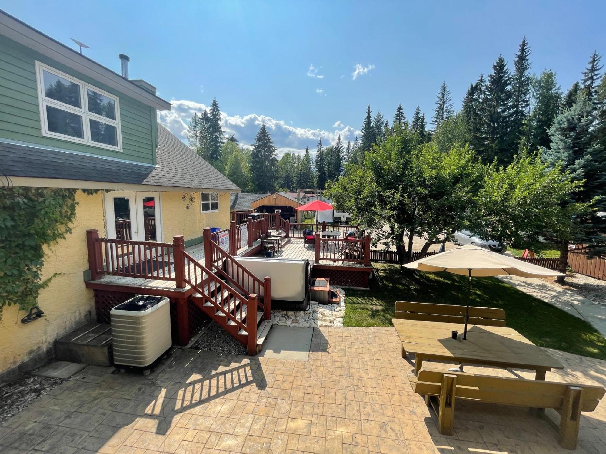 Blaeberry Valley Vacation Rentals Golden Zewnętrze zdjęcie
